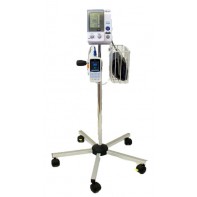Blodtrycksmätare Omron 907 med TriCUFF®, golvstativ och pulsoximeter
